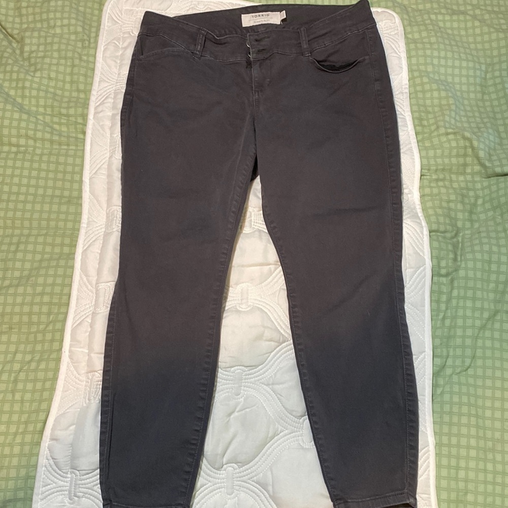 Torrid skinny jeans